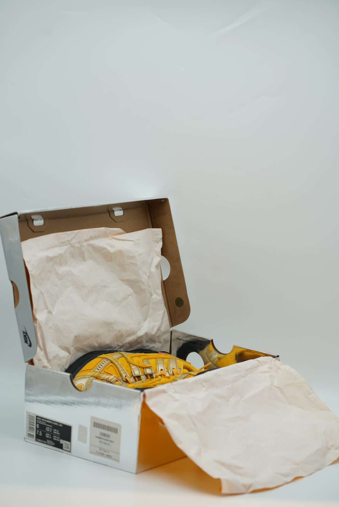 Nike air rubber dunk low off-white university gold | The Valley Store Philippines