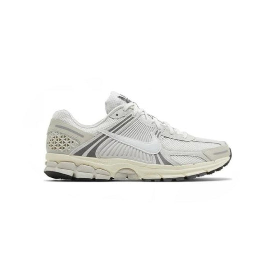 Nike Vomero 5 Platinum Tint | The Valley Store Philippines