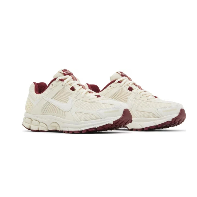 Nike Zoom Vomero 5 (W) Valentine's Day