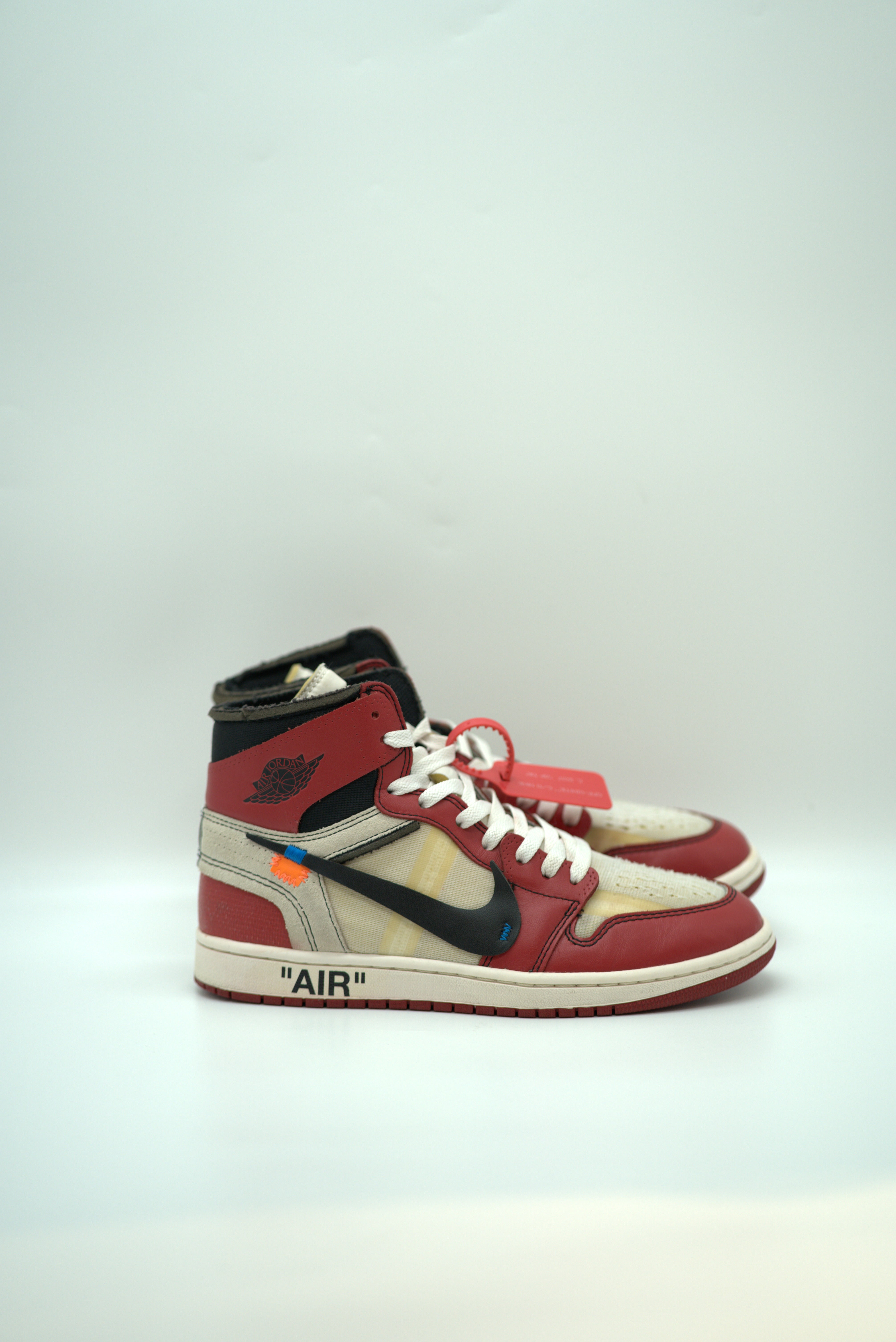 Harga air jordan off white online