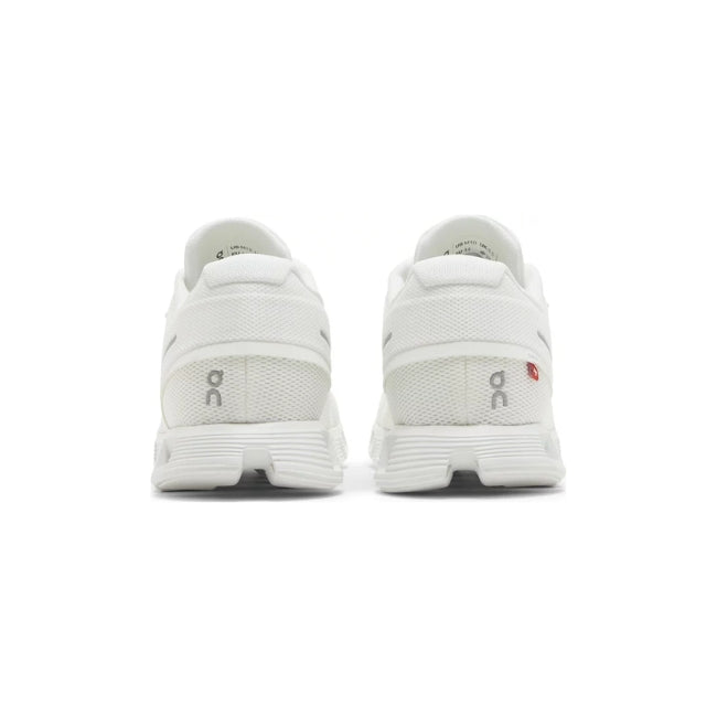 On Running Cloud 5 (M) All White